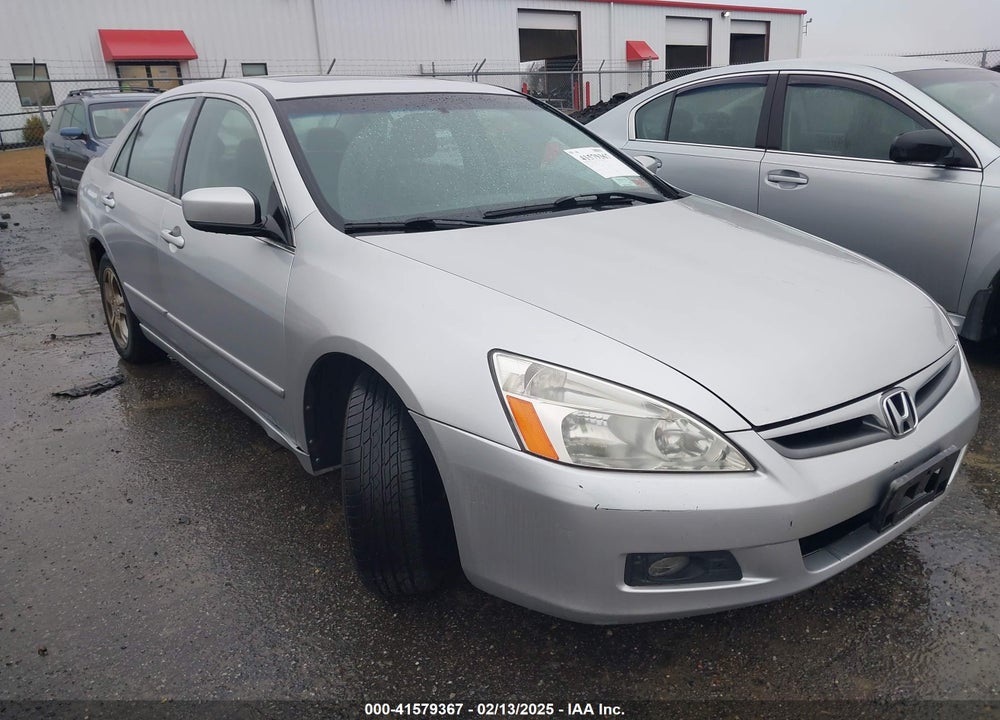 2007 HONDA ACCORD VIN: 1HGCM568X7A225222