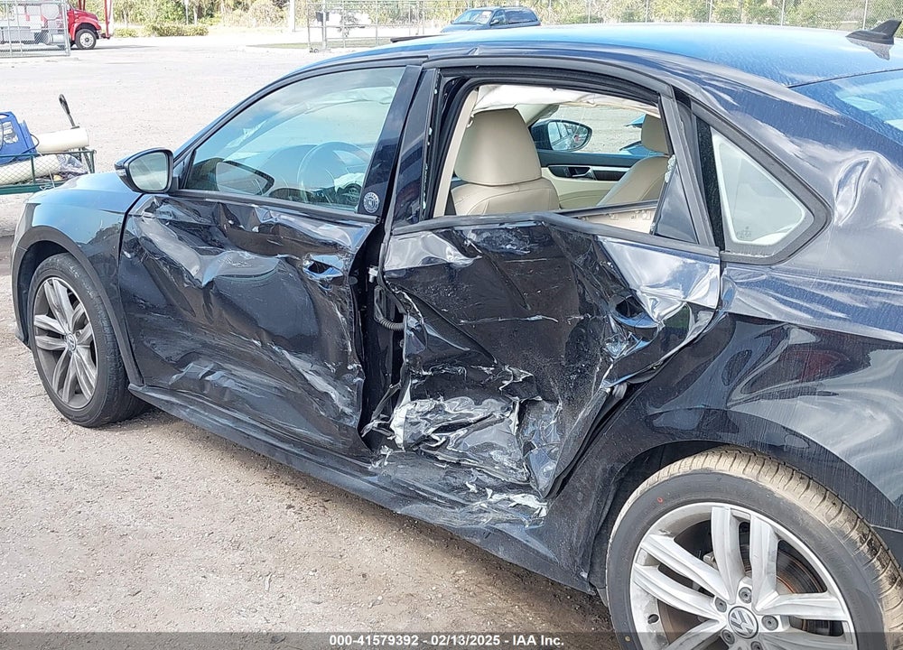 2019 VOLKSWAGEN PASSAT VIN: 1VWLA7A34KC012694