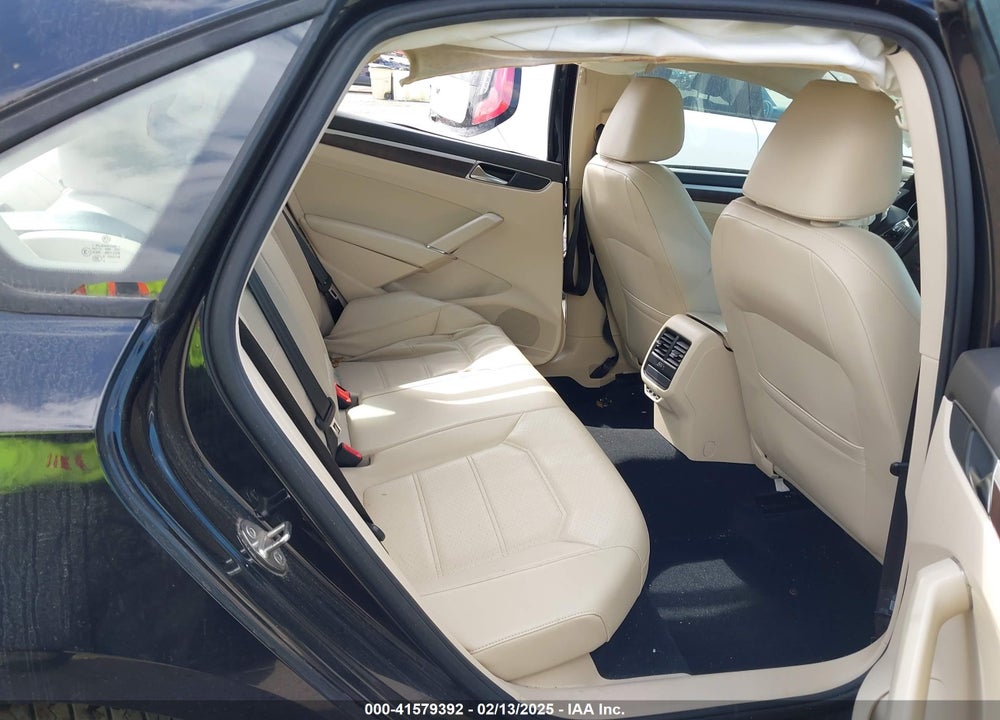 2019 VOLKSWAGEN PASSAT VIN: 1VWLA7A34KC012694