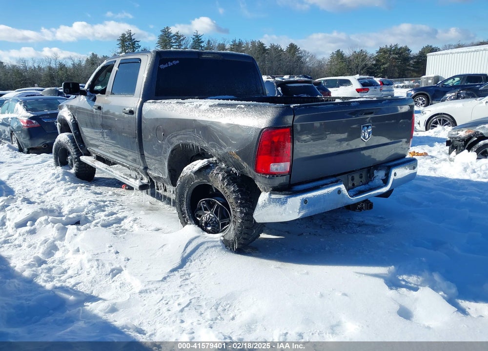 2018 RAM 2500 VIN: 3C6UR5CL3JG380790