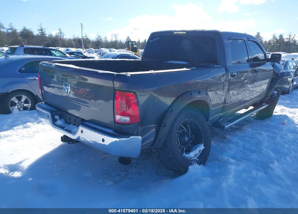 2018 RAM 2500 VIN: 3C6UR5CL3JG380790