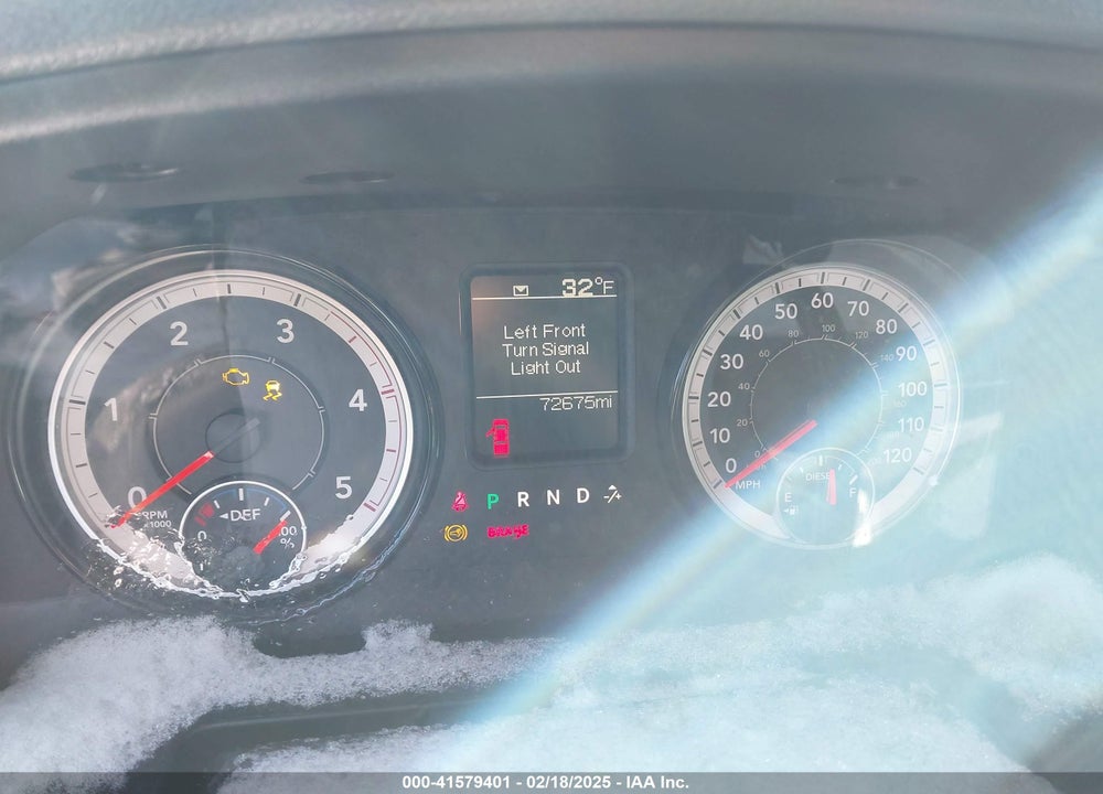2018 RAM 2500 VIN: 3C6UR5CL3JG380790