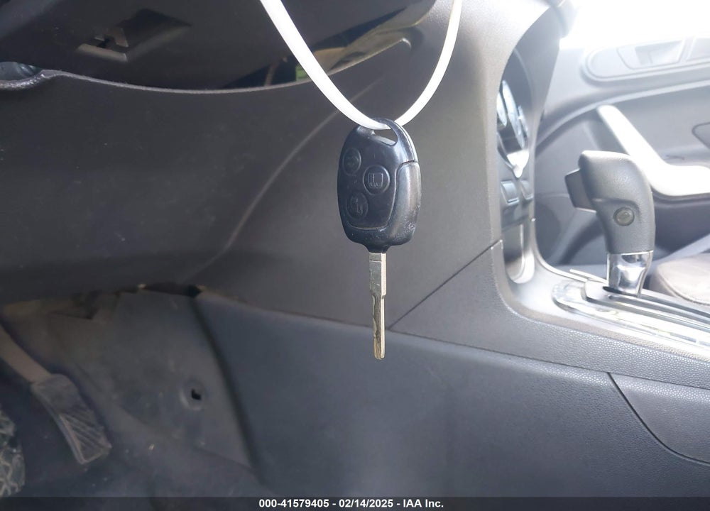 2012 FORD FIESTA VIN: 3FADP4FJ1CM181167