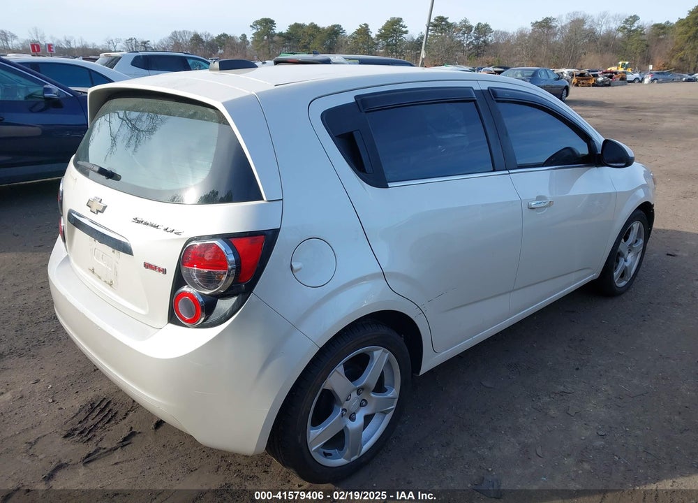 2015 CHEVROLET SONIC VIN: 1G1JE6SB6F4145044