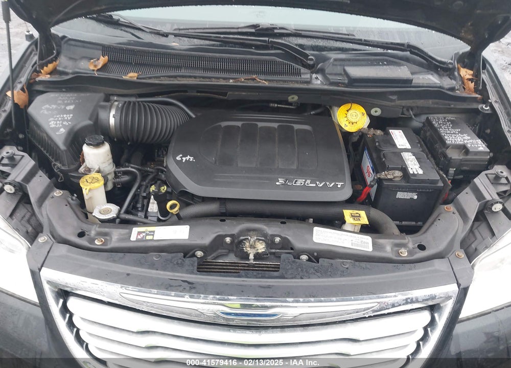 2014 CHRYSLER TOWN & COUNTRY TOURING VIN: 2C4RC1BG9ER412641