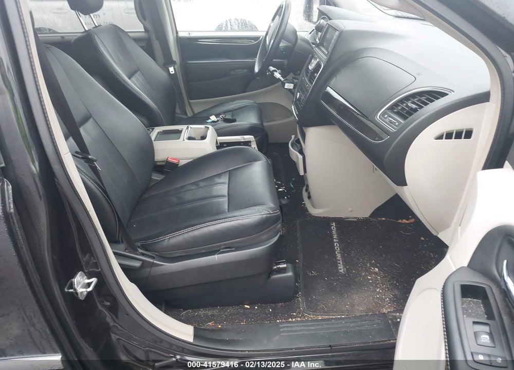 2014 CHRYSLER TOWN & COUNTRY TOURING VIN: 2C4RC1BG9ER412641