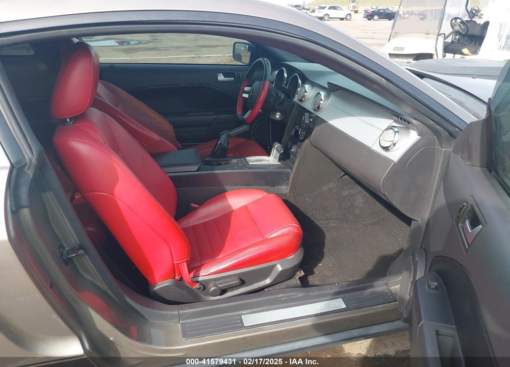 2005 FORD MUSTANG VIN: 1ZVFT80N755174568
