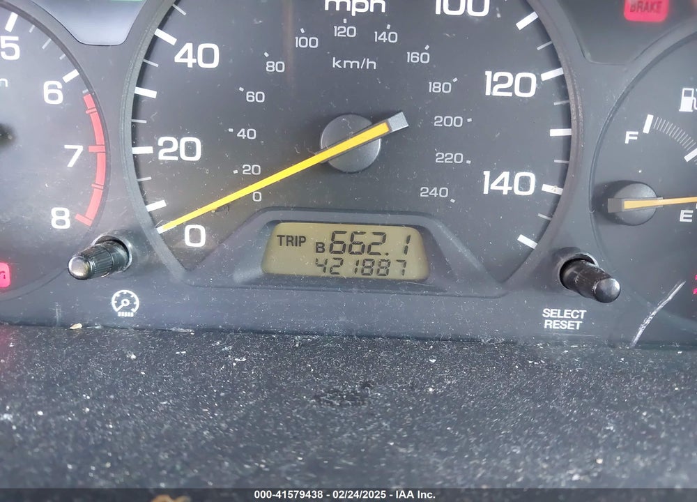 2002 HONDA ACCORD 3.0 EX VIN: 1HGCG165X2A000328