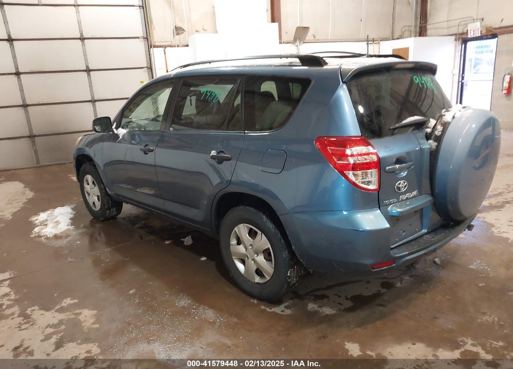 2009 TOYOTA RAV4 VIN: JTMBF33V095005425
