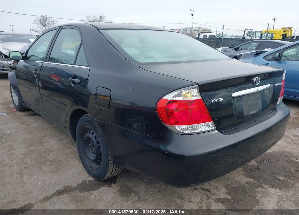 2005 TOYOTA CAMRY LE VIN: 4T1BE32K65U025782