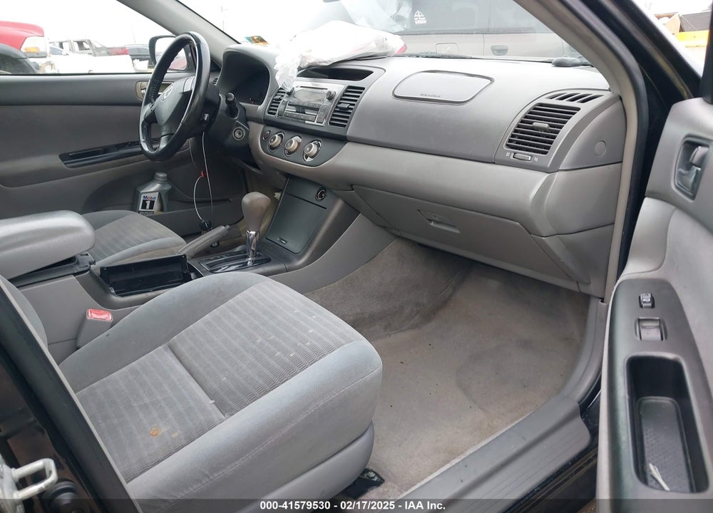 2005 TOYOTA CAMRY LE VIN: 4T1BE32K65U025782