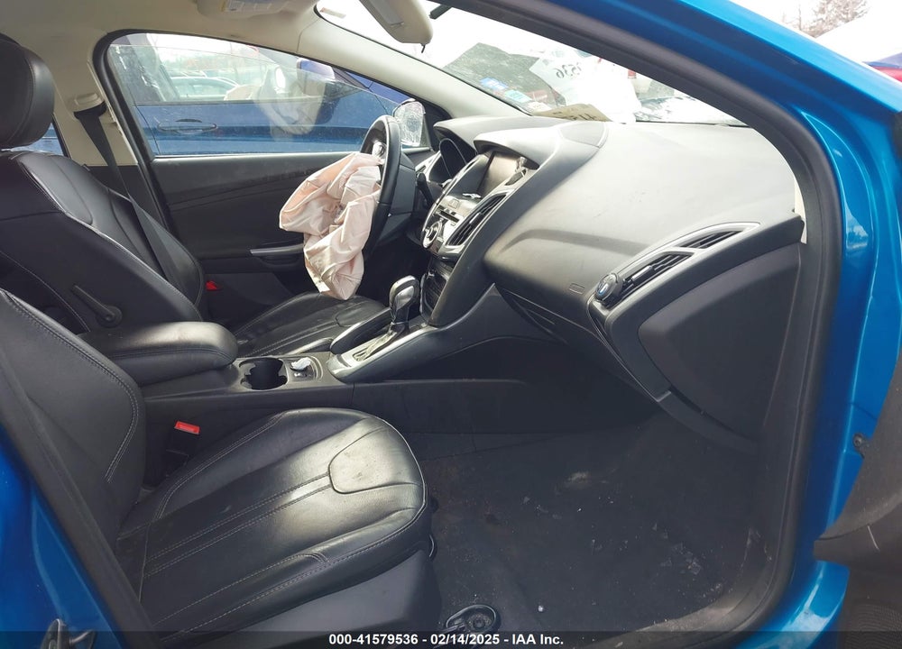 2013 FORD FOCUS VIN: 1FADP3J22DL283705