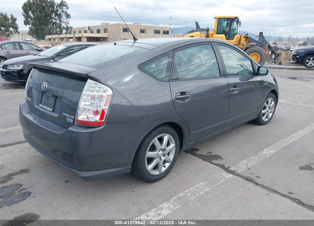 2008 TOYOTA PRIUS TOURING VIN: JTDKB20U783354237