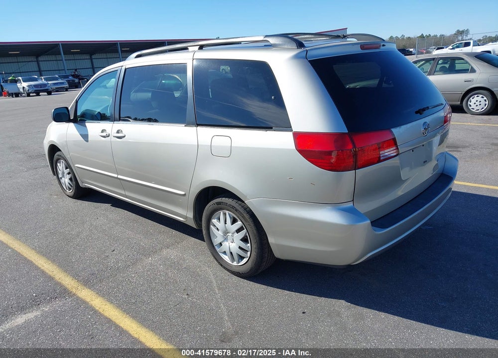 2005 TOYOTA SIENNA LE VIN: 5TDZA23C75S326176