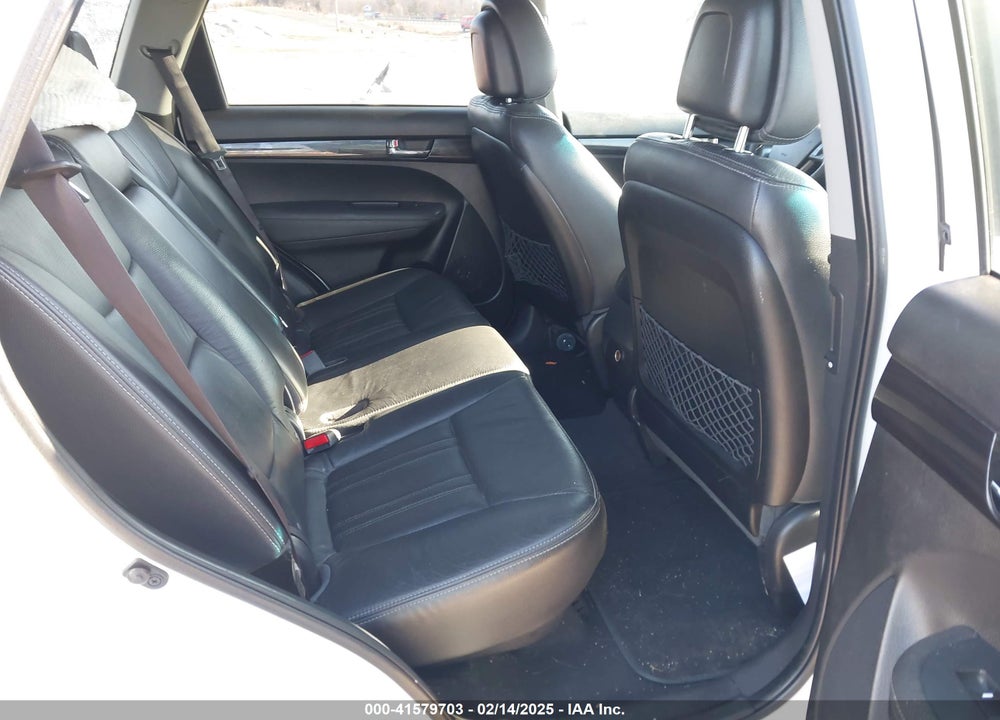 2012 KIA SORENTO SX V6 VIN: 5XYKWDA25CG266840