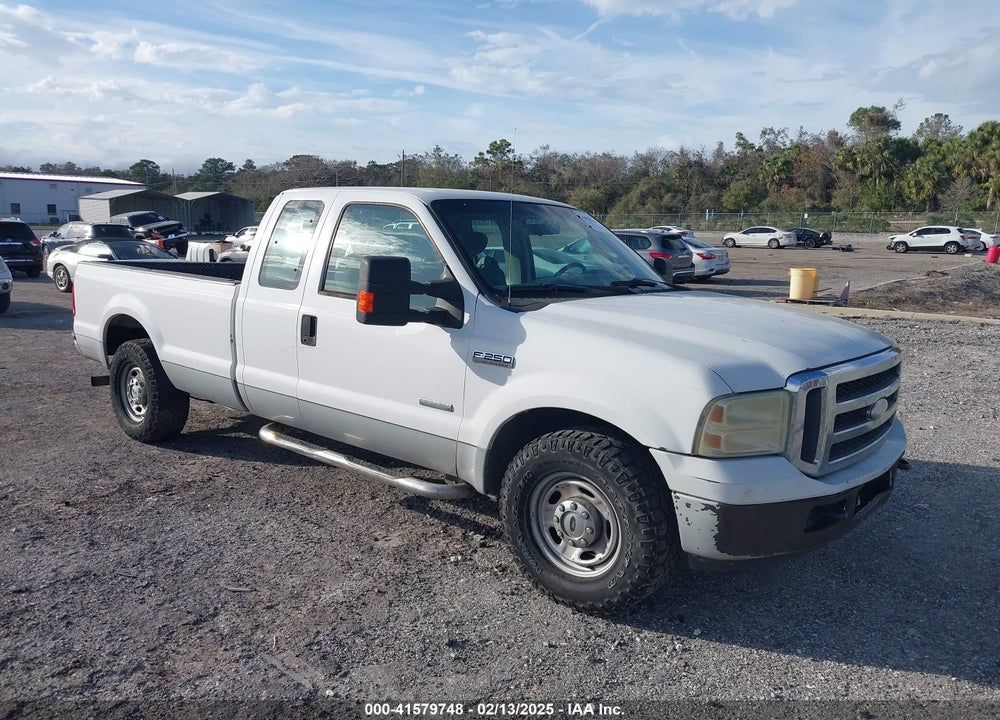 2005 FORD F-250 LARIAT/XL/XLT VIN: 1FTSX20P55EB64948