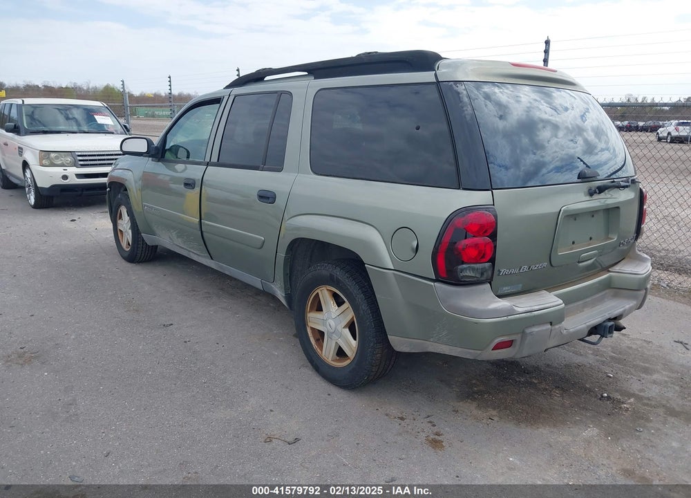 2003 CHEVROLET TRAILBLAZER EXT LT VIN: 1GNES16S236207559