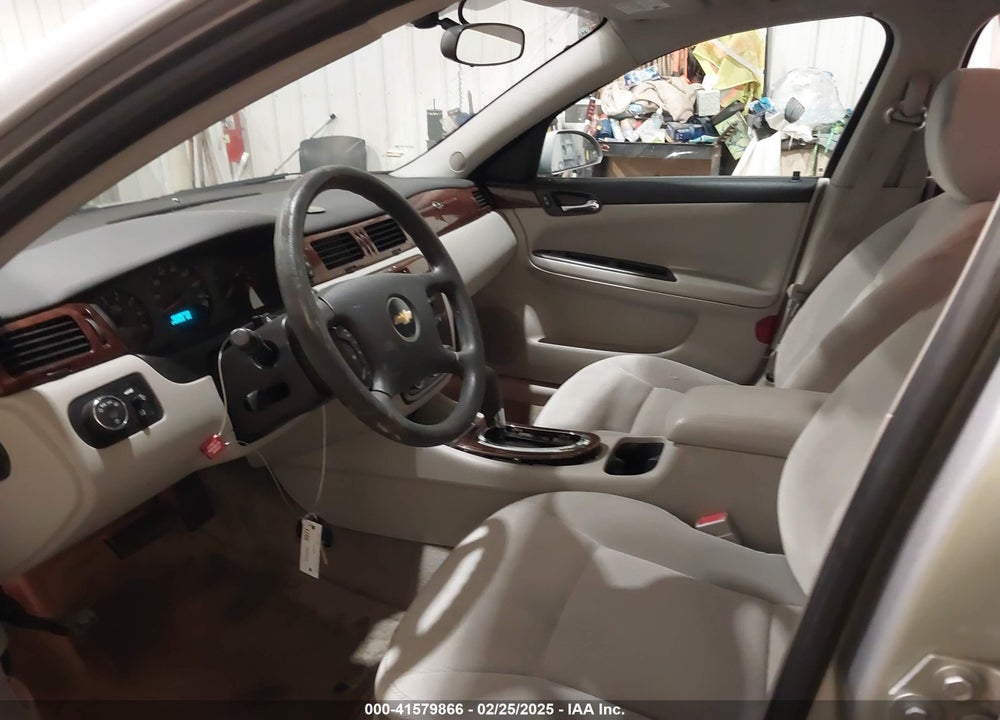 2011 CHEVROLET IMPALA LS VIN: 2G1WF5EK2B1242174