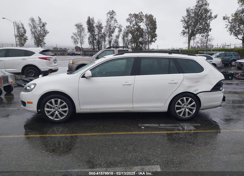 2013 VOLKSWAGEN JETTA SPORTWAGEN VIN: 3VWPP7AJ8DM677663