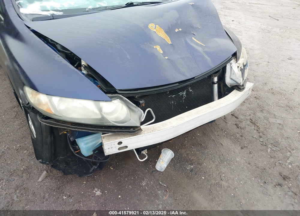 2011 HONDA CIVIC VIN: 2HGFA1F33BH540991