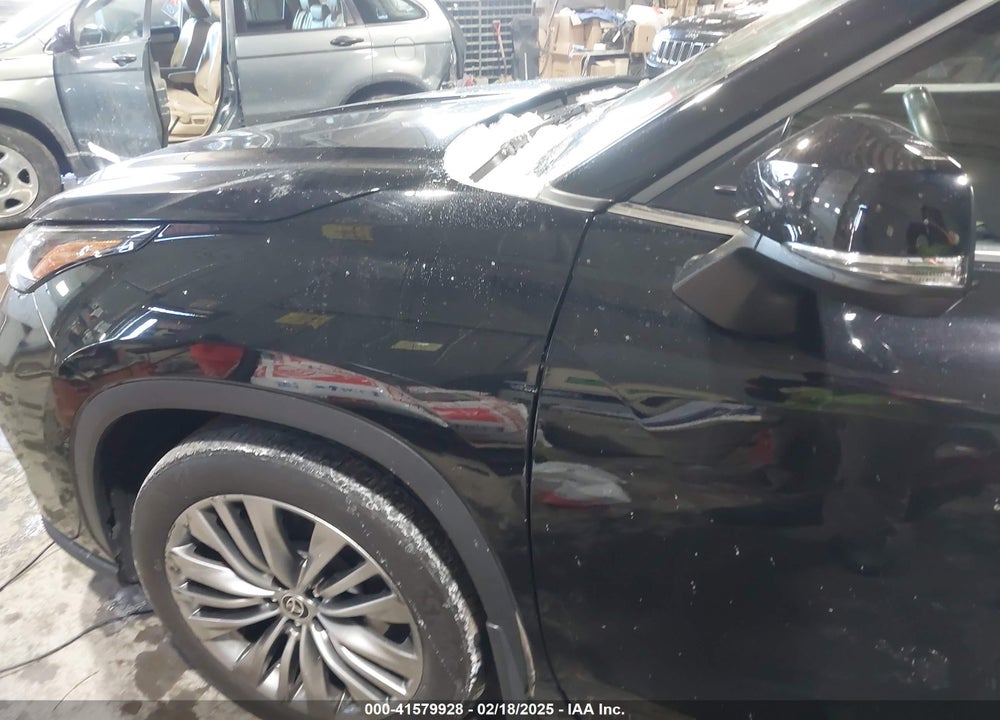 2021 TOYOTA HIGHLANDER VIN: 5TDFZRBH0MS105700