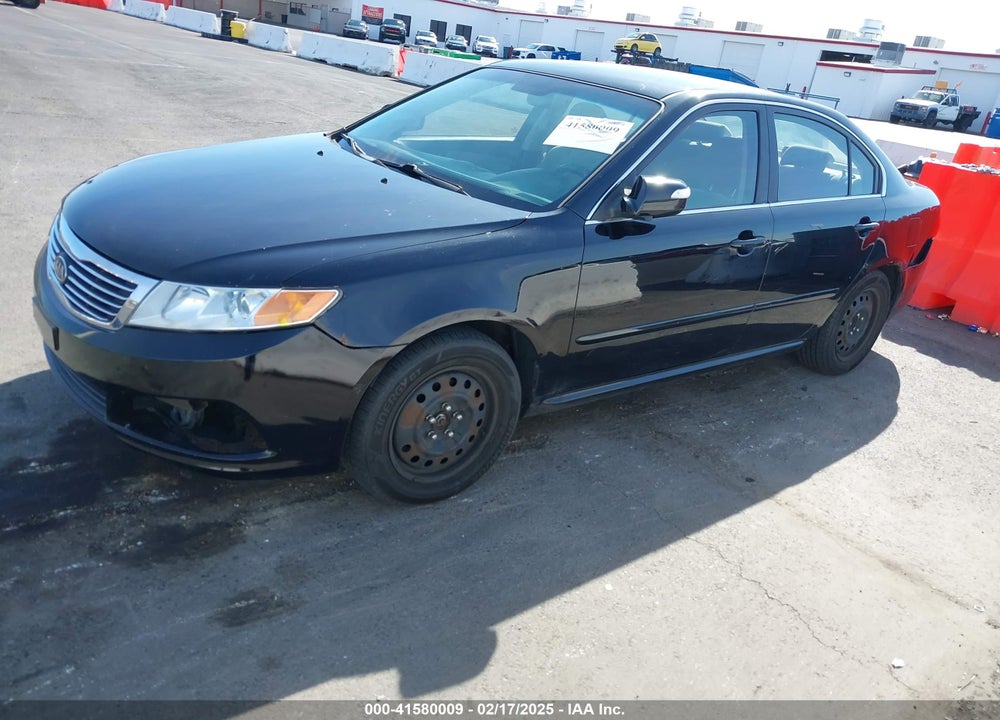 2009 KIA OPTIMA VIN: KNAGE228895356658