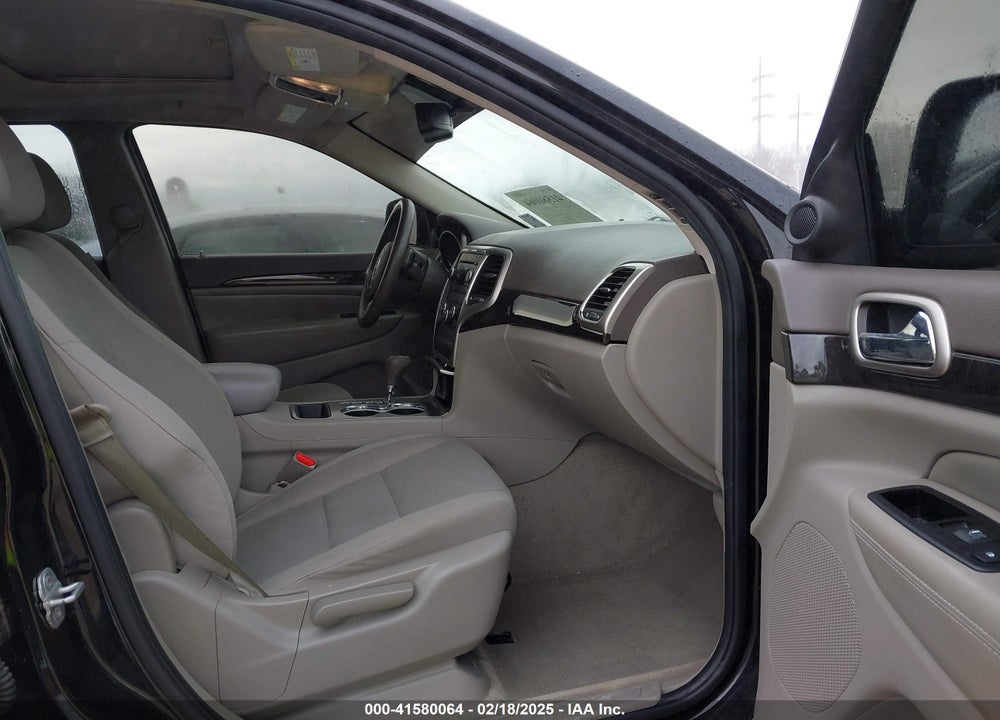 2011 JEEP GRAND CHEROKEE LAREDO VIN: 1J4RS4GG2BC684542