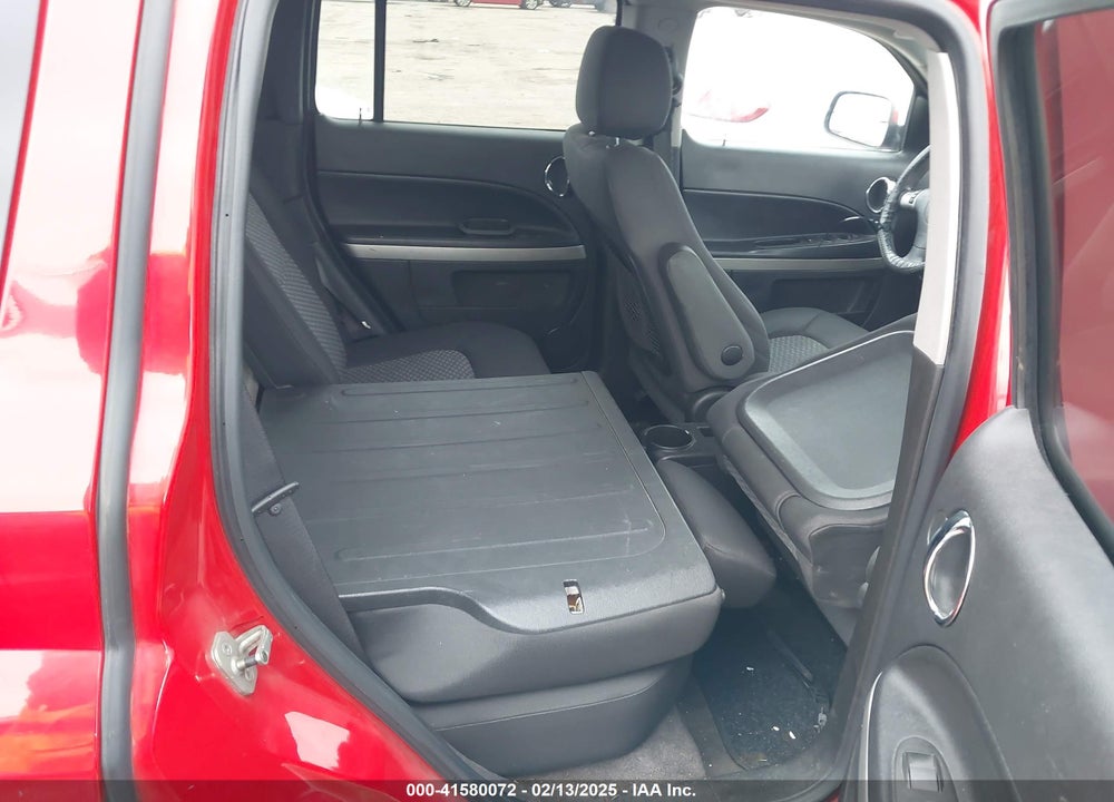 2011 CHEVROLET HHR LT VIN: 3GNBABFW3BS539020