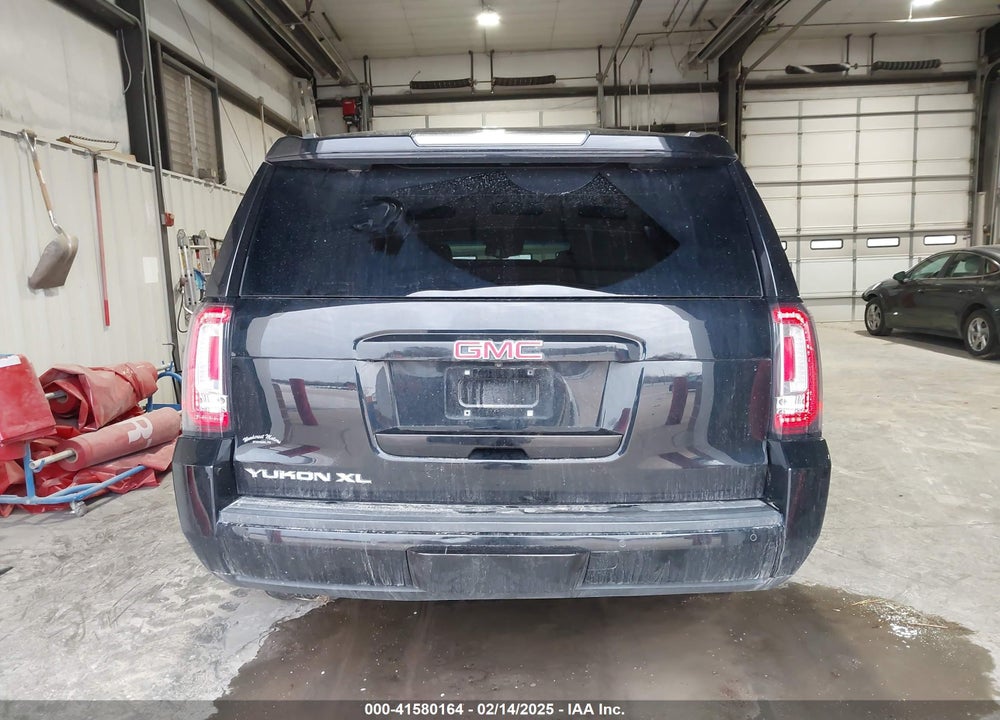 2018 GMC YUKON XL SLT VIN: 1GKS2GKC5JR346324