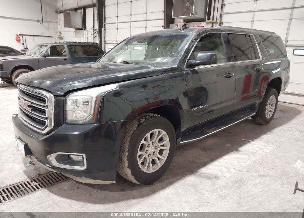 2018 GMC YUKON XL SLT VIN: 1GKS2GKC5JR346324