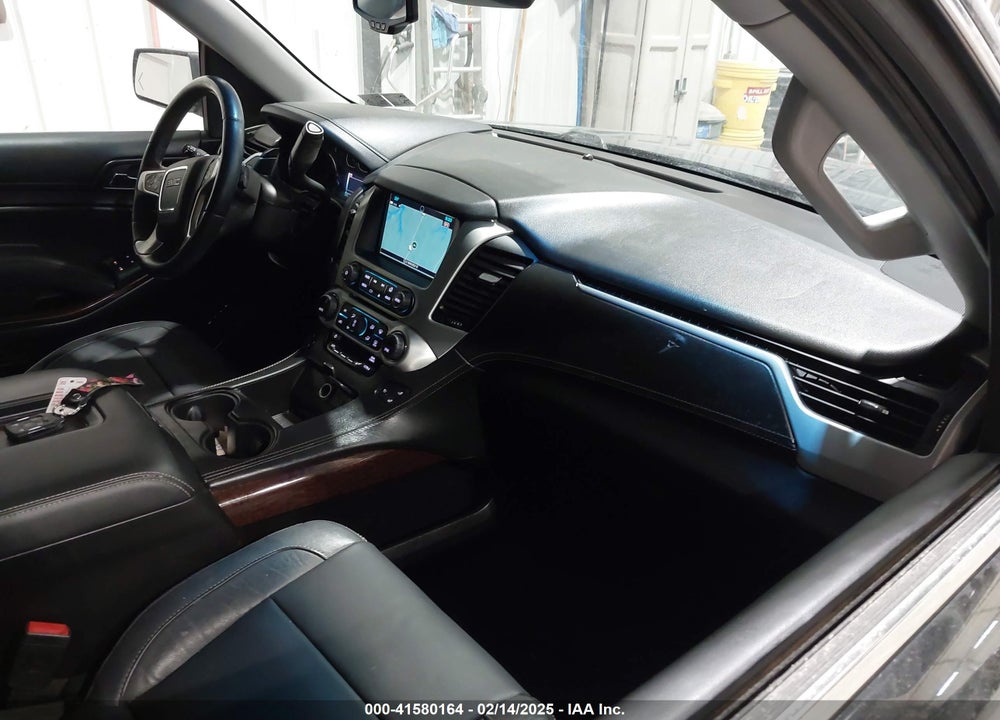 2018 GMC YUKON XL SLT VIN: 1GKS2GKC5JR346324