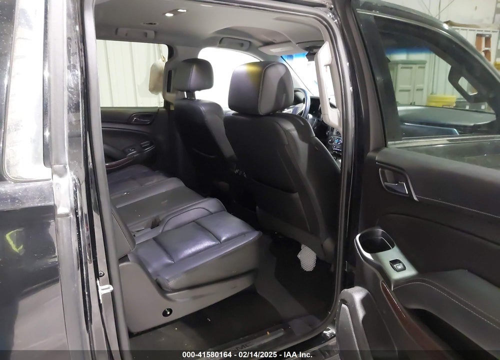2018 GMC YUKON XL SLT VIN: 1GKS2GKC5JR346324