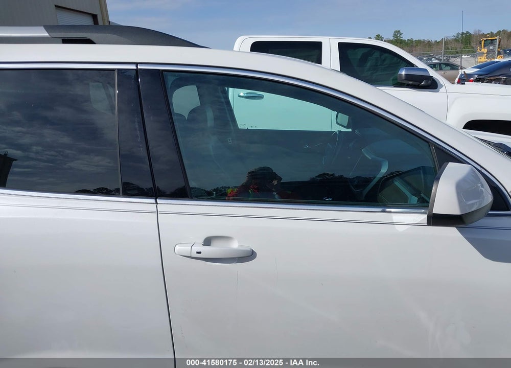 2018 GMC ACADIA SLT-1 VIN: 1GKKNMLS5JZ186196