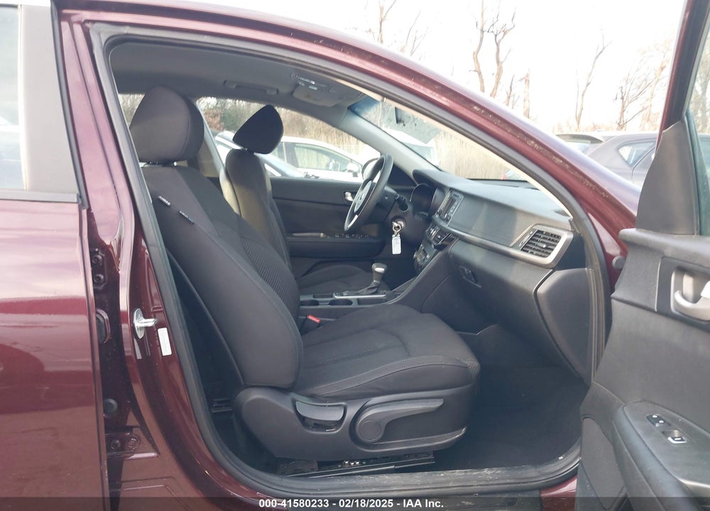 2016 KIA OPTIMA LX VIN: 5XXGT4L31GG095017