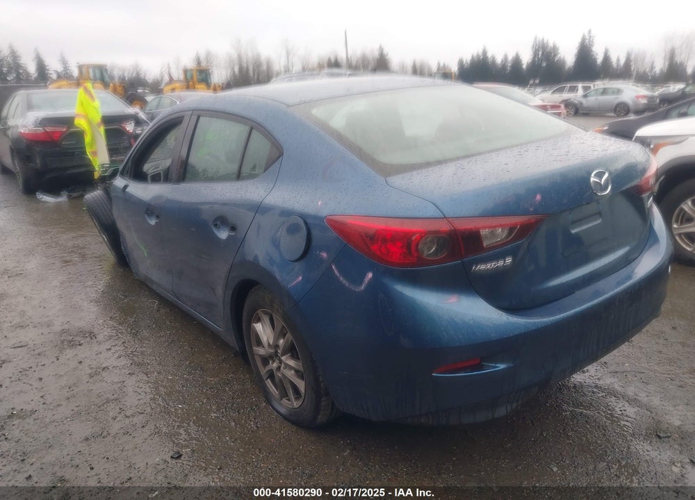 2018 MAZDA MAZDA3 VIN: 3MZBN1U77JM161044