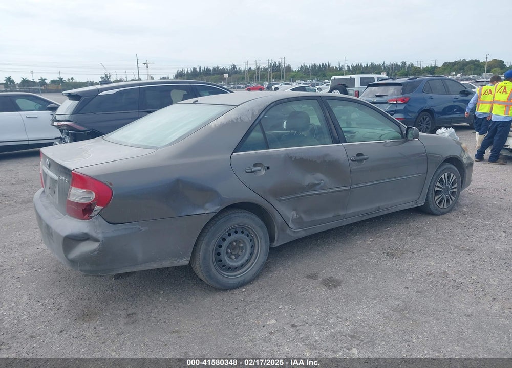 2002 TOYOTA CAMRY VIN: 4T1BE32KX2U580391