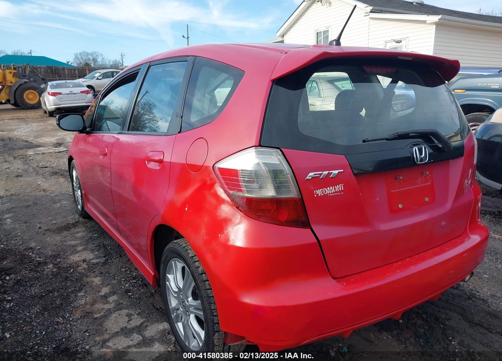 2009 HONDA FIT VIN: JHMGE88469S055901