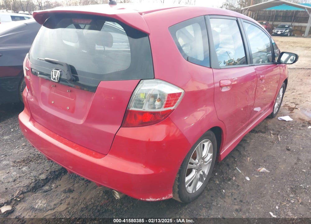 2009 HONDA FIT VIN: JHMGE88469S055901