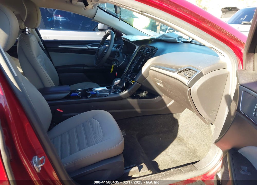 2016 FORD FUSION VIN: 3FA6P0G74GR242380