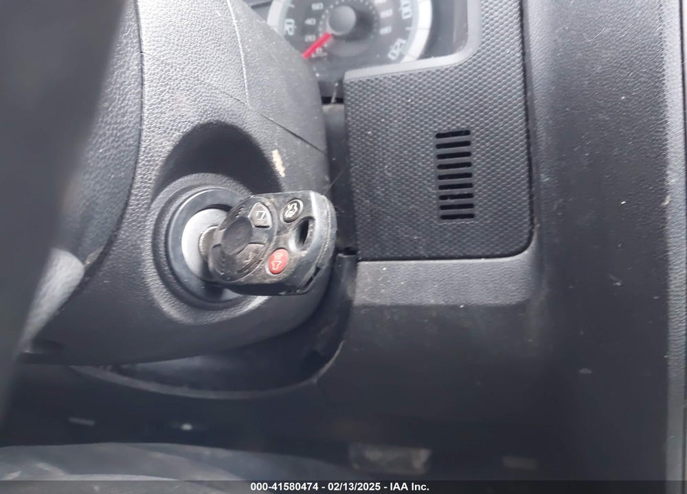 2009 FORD ESCAPE XLT VIN: 1FMCU93G29KC65983