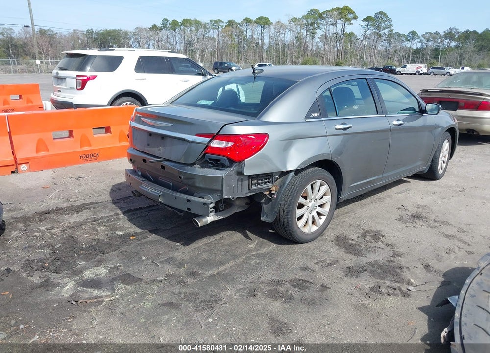 2013 CHRYSLER 200 VIN: 1C3CCBCG0DN580498