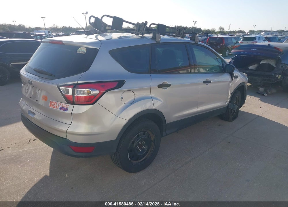 2017 FORD ESCAPE VIN: 1FMCU0F76HUB49423