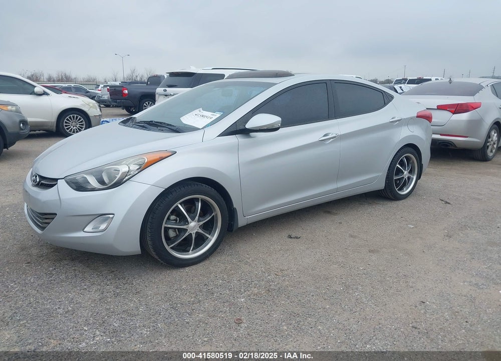 2013 HYUNDAI ELANTRA VIN: KMHDH4AEXDU681760