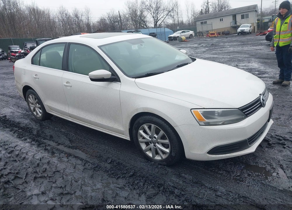 2013 VOLKSWAGEN JETTA 2.5L SE VIN: 3VWBP7AJ0DM440837