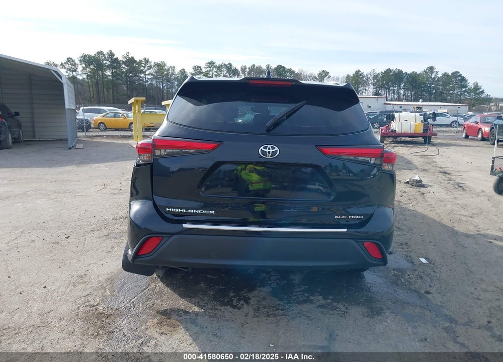 2022 TOYOTA HIGHLANDER VIN: 5TDHZRBH2NS257729