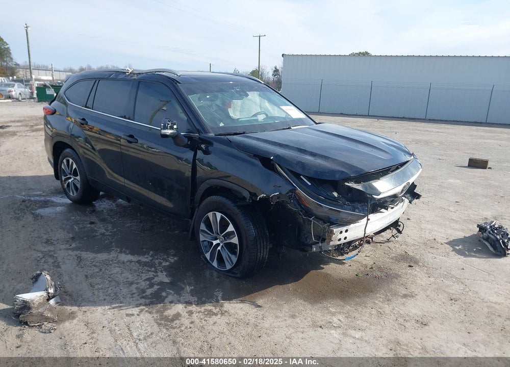2022 TOYOTA HIGHLANDER VIN: 5TDHZRBH2NS257729