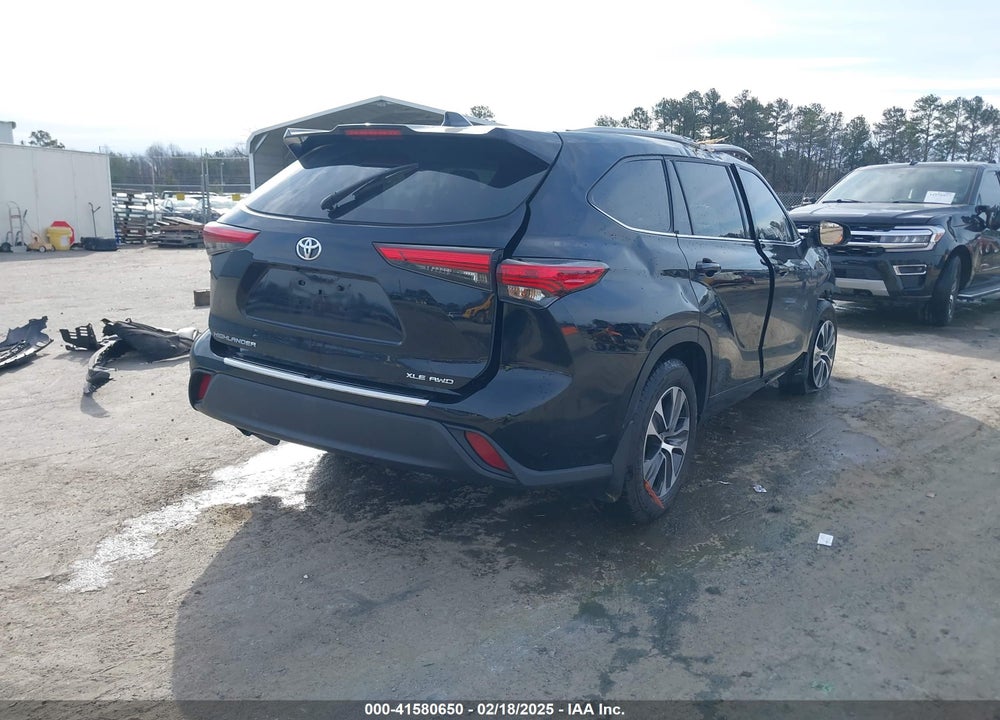 2022 TOYOTA HIGHLANDER VIN: 5TDHZRBH2NS257729