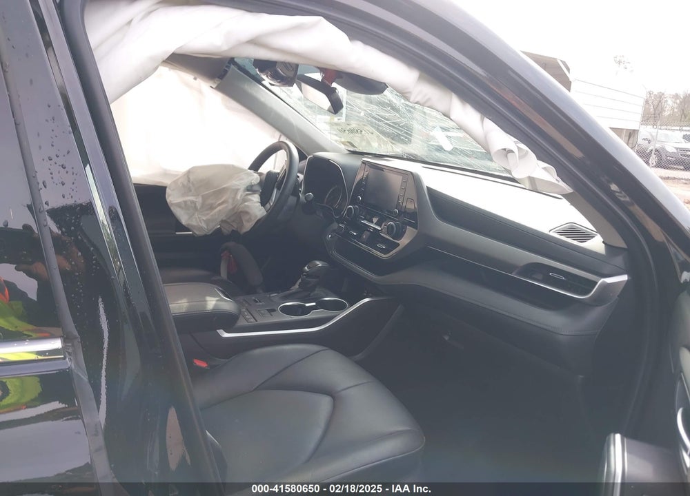 2022 TOYOTA HIGHLANDER VIN: 5TDHZRBH2NS257729