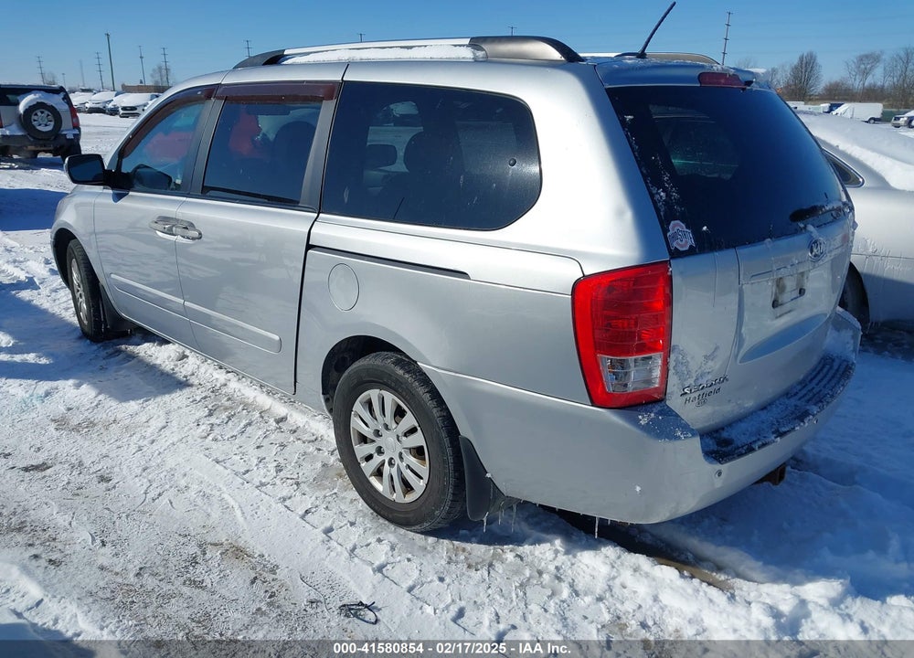 2011 KIA SEDONA LX VIN: KNDMG4C74B6378030