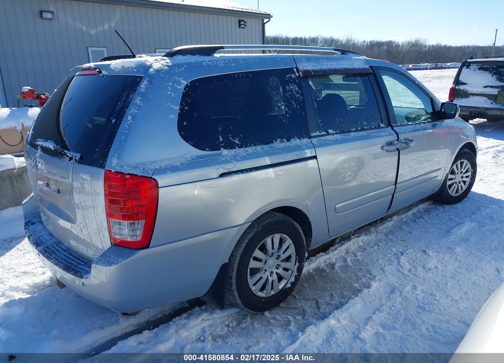 2011 KIA SEDONA LX VIN: KNDMG4C74B6378030
